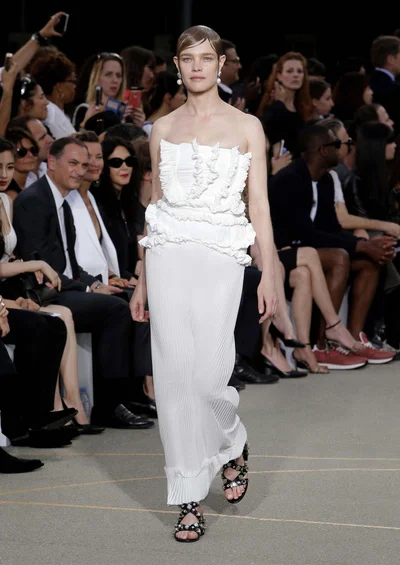 Look 53